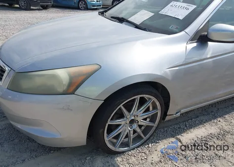 2010 Honda Accord 2.4 Ex z USA, uszkodzony, nr VIN 1HGCP2F72AA026069